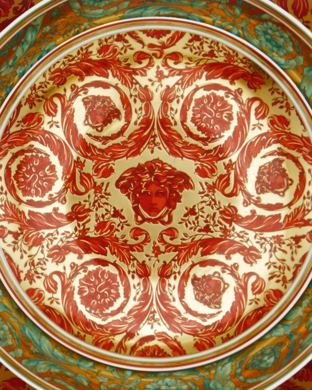 【VERSACE x ROSENTHAL – MEDUSA GARLAND  】