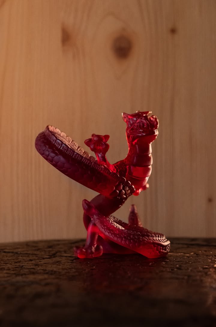 【Daum - 紅龍8  Dragon Eight Red】