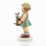 M.I. HUMMEL | Luisa - M.I. Hummel Club 2025/2026 Member Exclusive Figurine