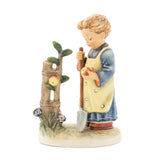 M.I. HUMMEL | In the Orchard 碩果滿園