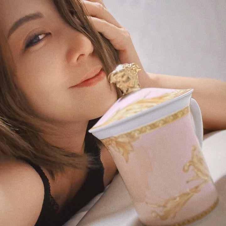 @hakarinian 與「Rosenthal meets Versace」30 週年紀念限量版馬克杯系列，30款中的【2010 拜占庭之夢】