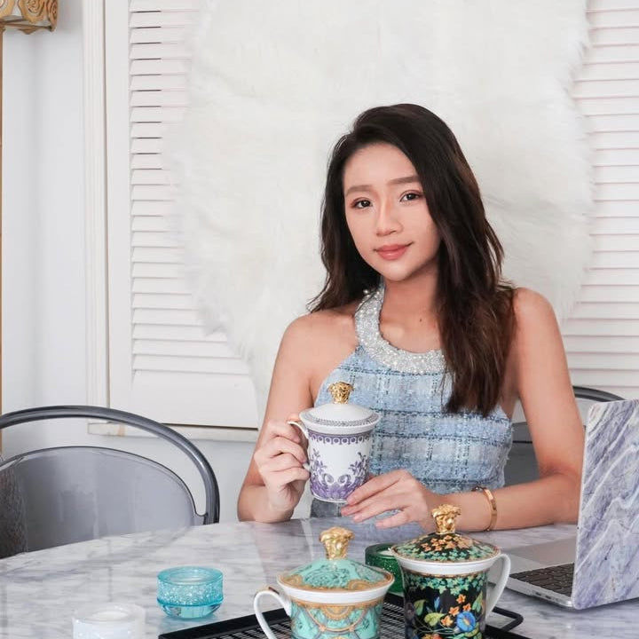 @moannaxdessire   與「Rosenthal meets Versace」30 週年紀念限量版馬克杯系列，30款中3款不同的獨特設計，呈現時間、歷史、神話與文化。

【1997 長春藤】