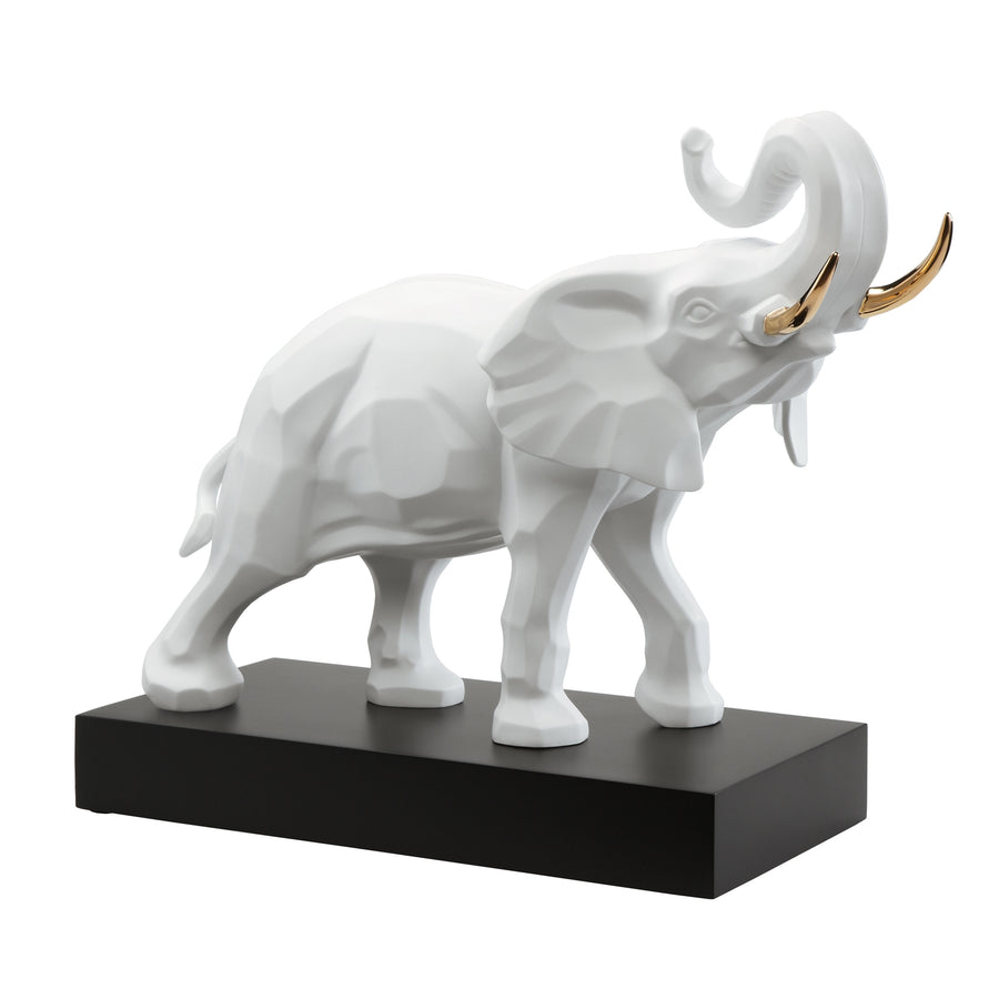 GOEBEL | Elephant - Figurine 57x43cm Studio 8